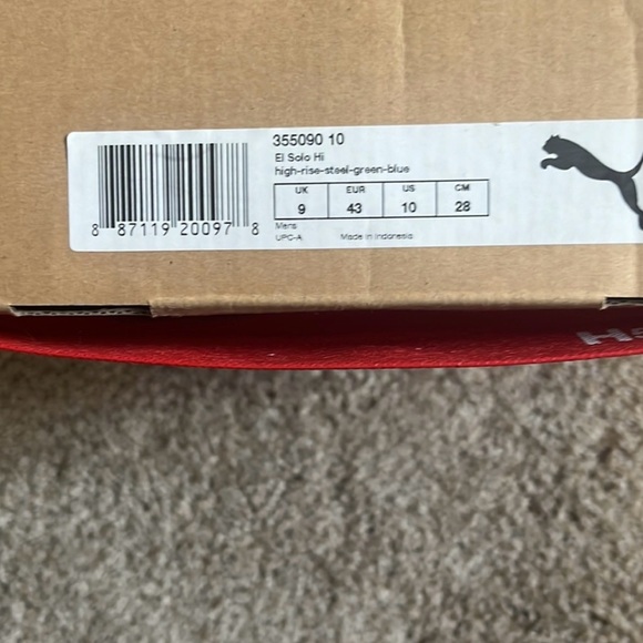 Puma Sneakers - Picture 9 of 9